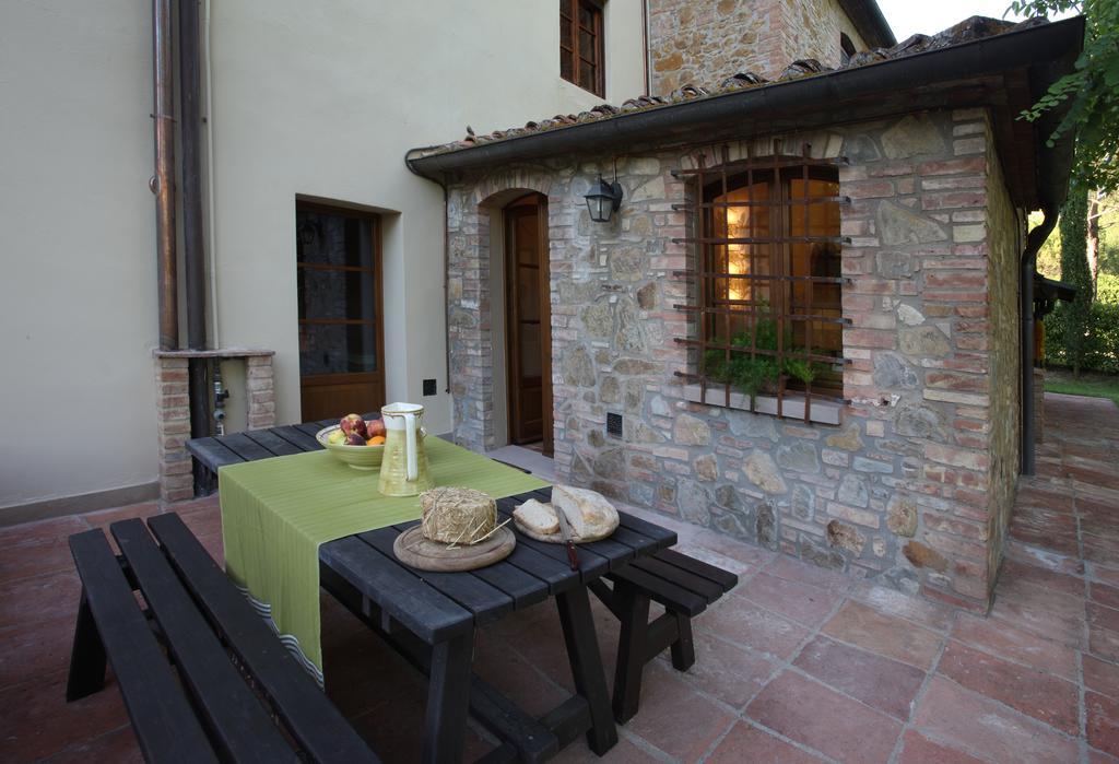 Gasthaus Borgo San Benedetto Montaione Exterior foto